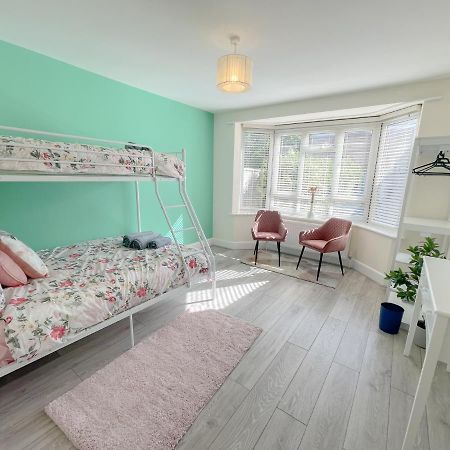 Large 3 Bedroom & 2 Bath - Ground Floor With Parking 伯恩茅斯 外观 照片